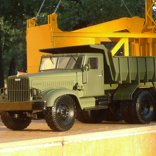 3D printing museum model of dump truck