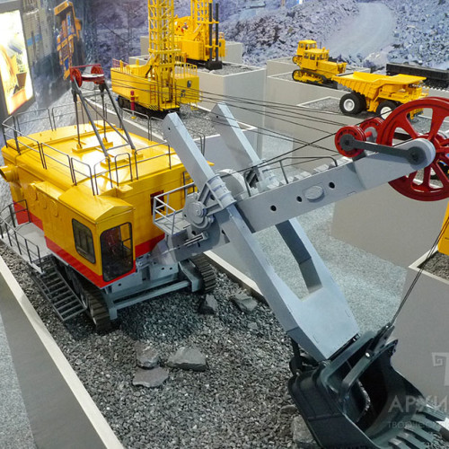 Custom made model of EKG-5 excavator