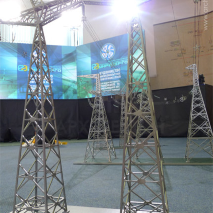 Presentation model of 750 kV transmission line