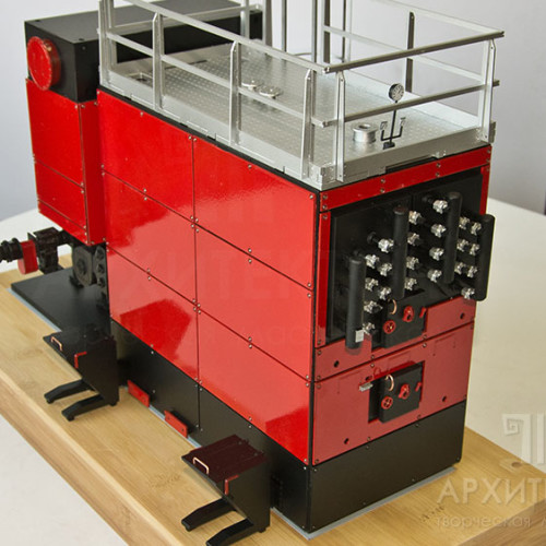 Gift version of boiler model on a wooden base