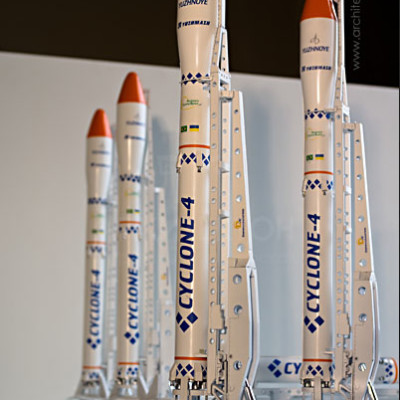 серия моделей ракет Циклон-4 изготовлена на заказ