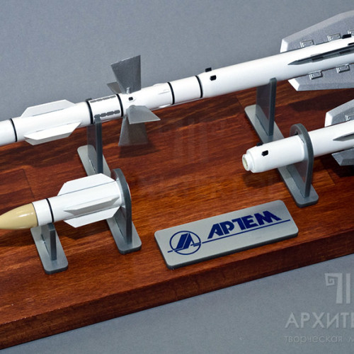 1:50 Scale Souvenir model of the R-27 missile