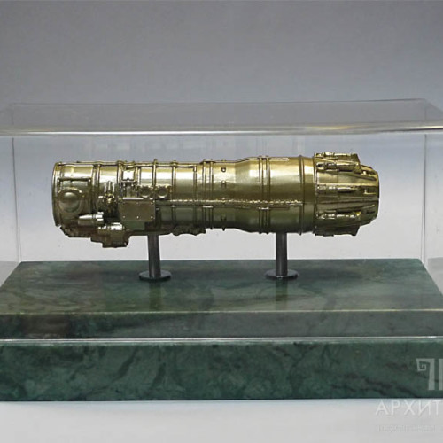 Сувенир - модель турбореактивного двигателя AI-222, масштаб: 1:30