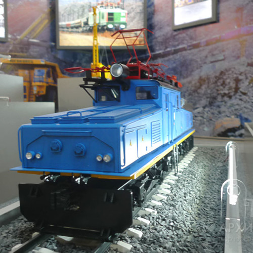 Museum model of EL2 electric locomotive